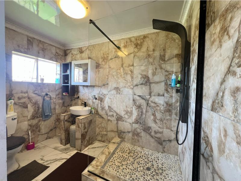 To Let 4 Bedroom Property for Rent in Kathu Northern Cape